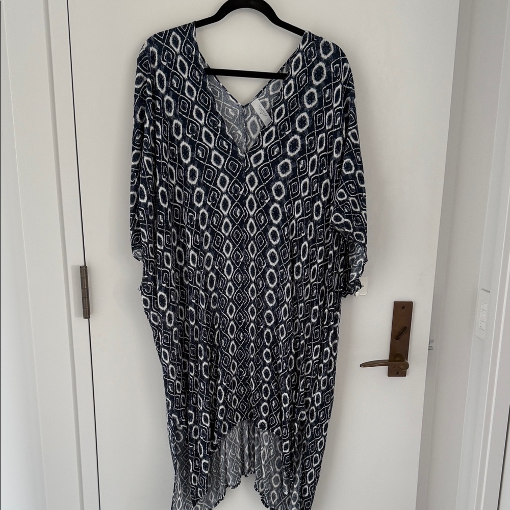 Mahina Navy and White Geometric Swim Coverup